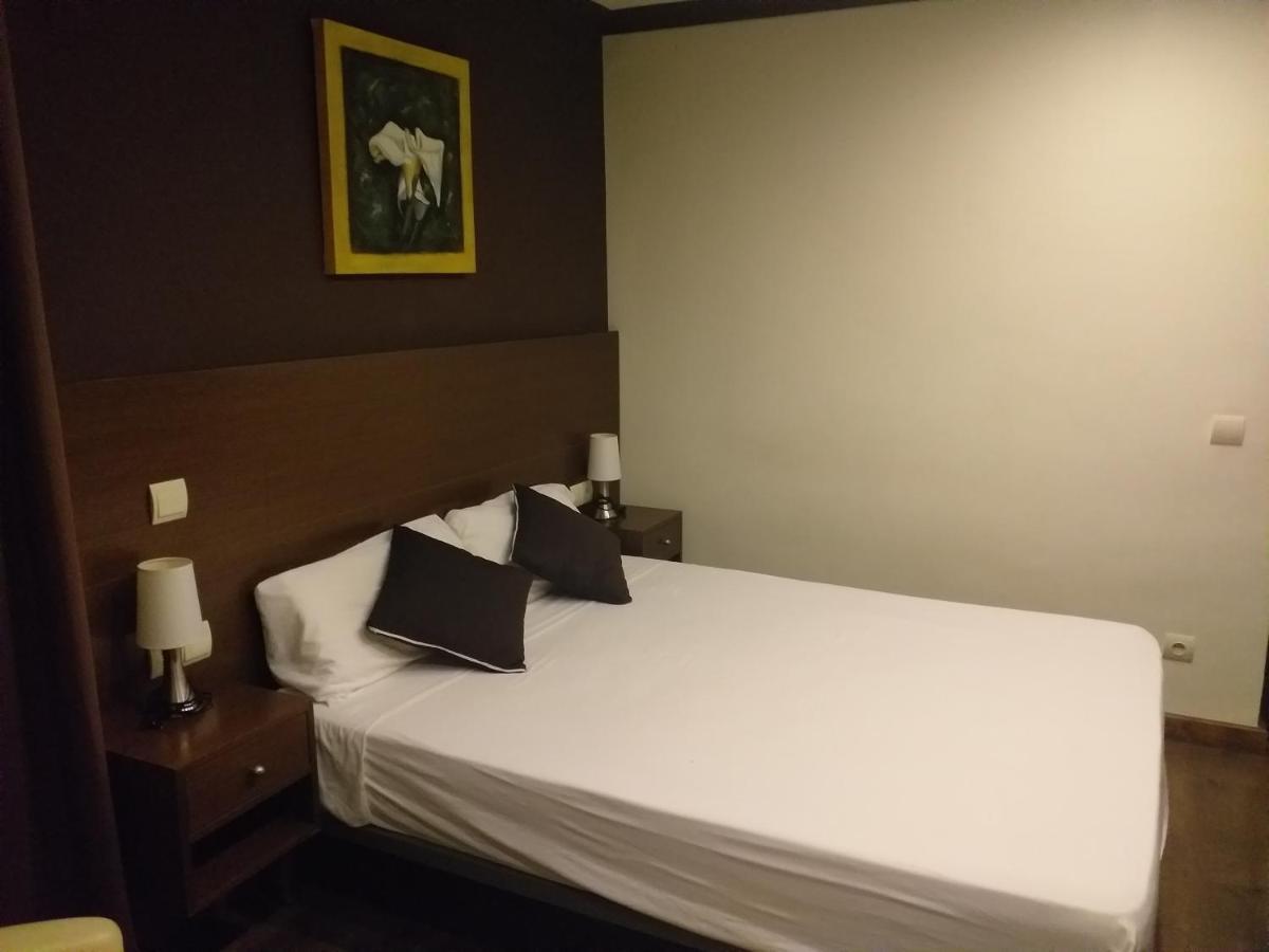 Amer Hostal Sant Marcal מראה חיצוני תמונה