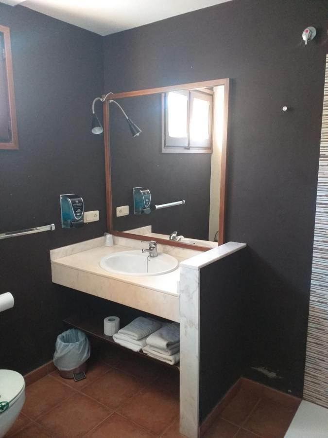 Amer Hostal Sant Marcal מראה חיצוני תמונה